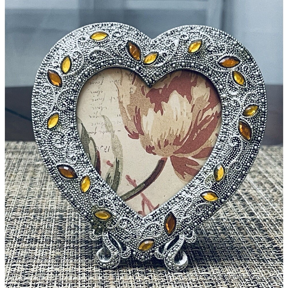 Filigree Style Heart-Shaped Desktop Frame Silver Tone Metal Yellow Rhinestones